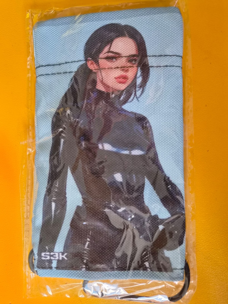 Anime Laufsocke: Black Tactical Suit